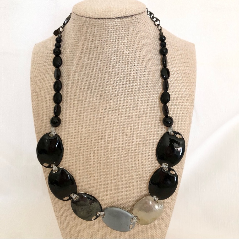 Chicos black enamel disc necklace glass black beads 19"
